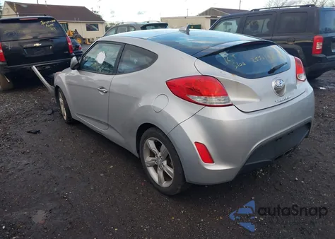 2015 Hyundai Veloster из США, поврежденный, VIN KMHTC6AD2FU245162
